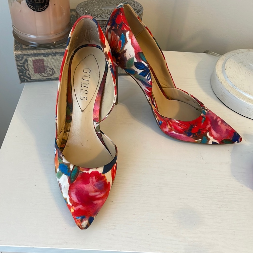 D’Orsay Pumps